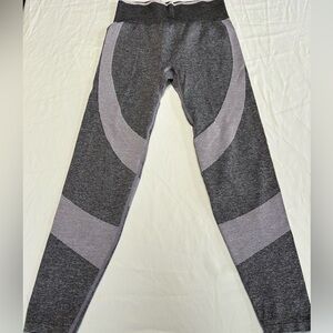 PINK seamless Gray and lavender Athletic Leggings